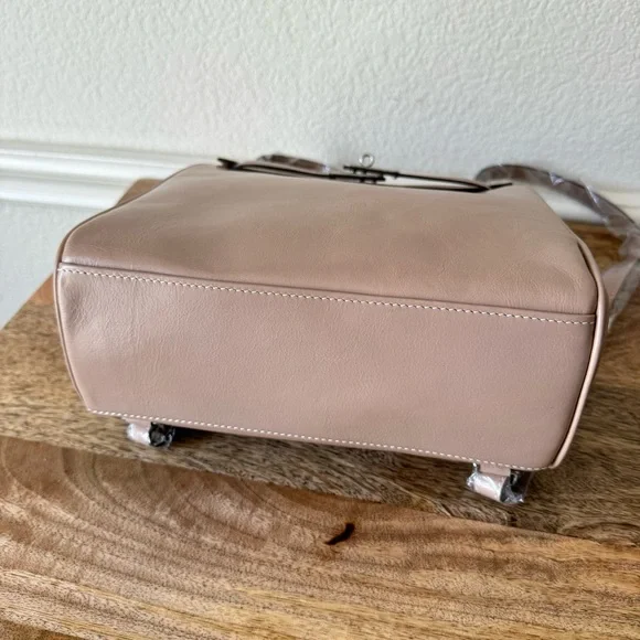 LEATHER INSIDE & OUT Beige Cream KL Ado Dos Backpack w/ Adjustable Strap Bag B13 LEATHER INSIDE & OUT Beige Cream KL Ado Dos Backpack w  main image 2